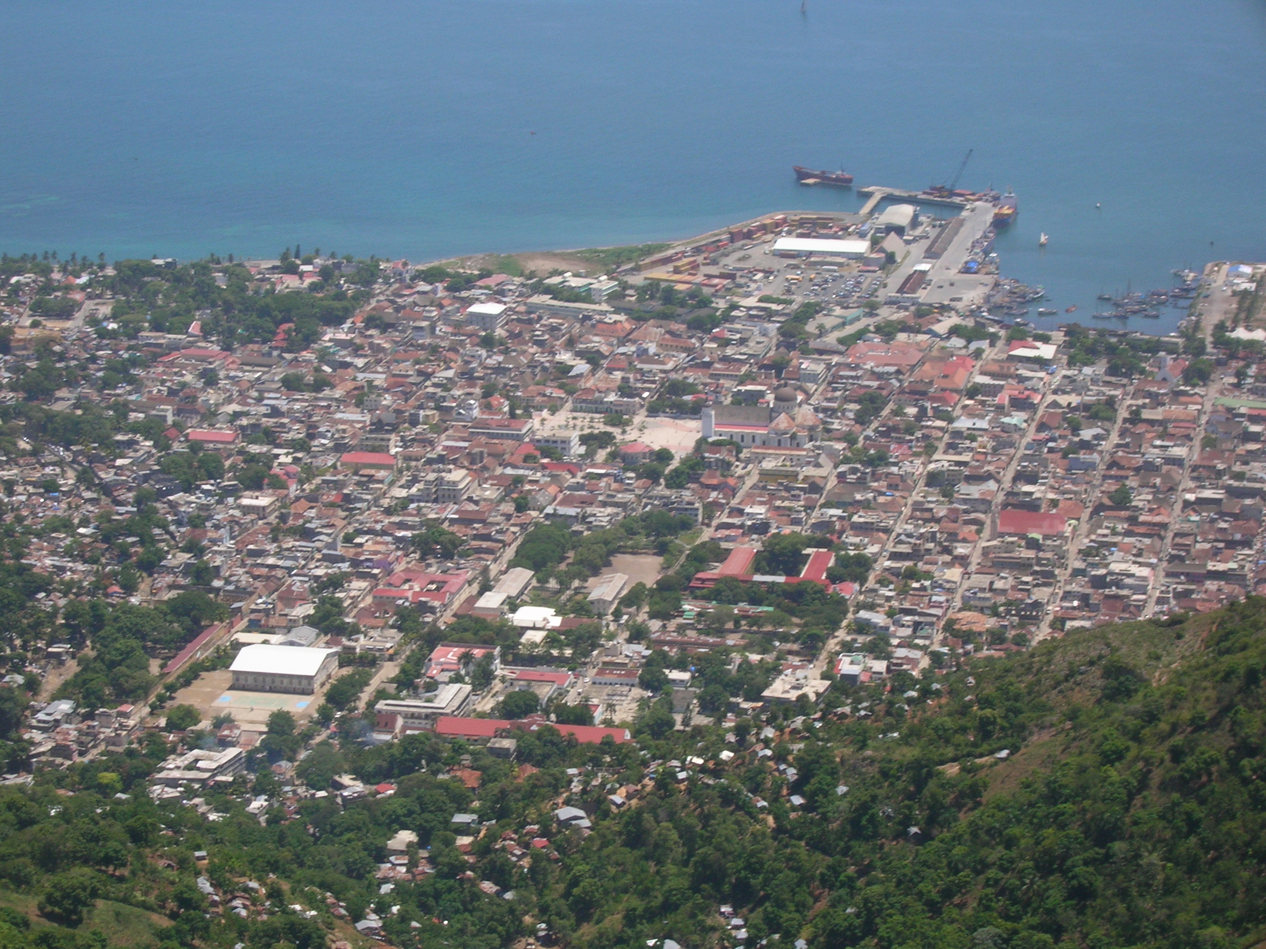 Cap-Haïtien city centre, harbour and coastline